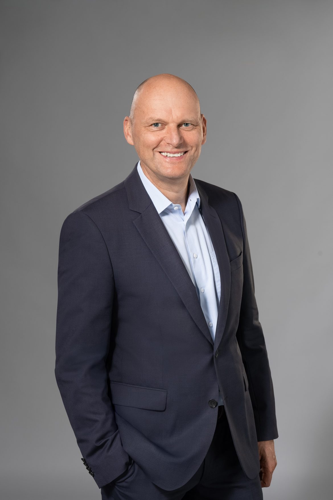 Dr. Ottmar Pfänder to succeed Michael Schreyögg as Chief Program Officer